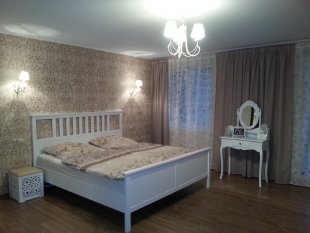 Schlafzimmer 'Schlafzimmer in weiß'